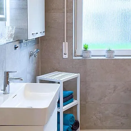 Moderne Ferienwohnung Am Bodensee * Friedrichshafen